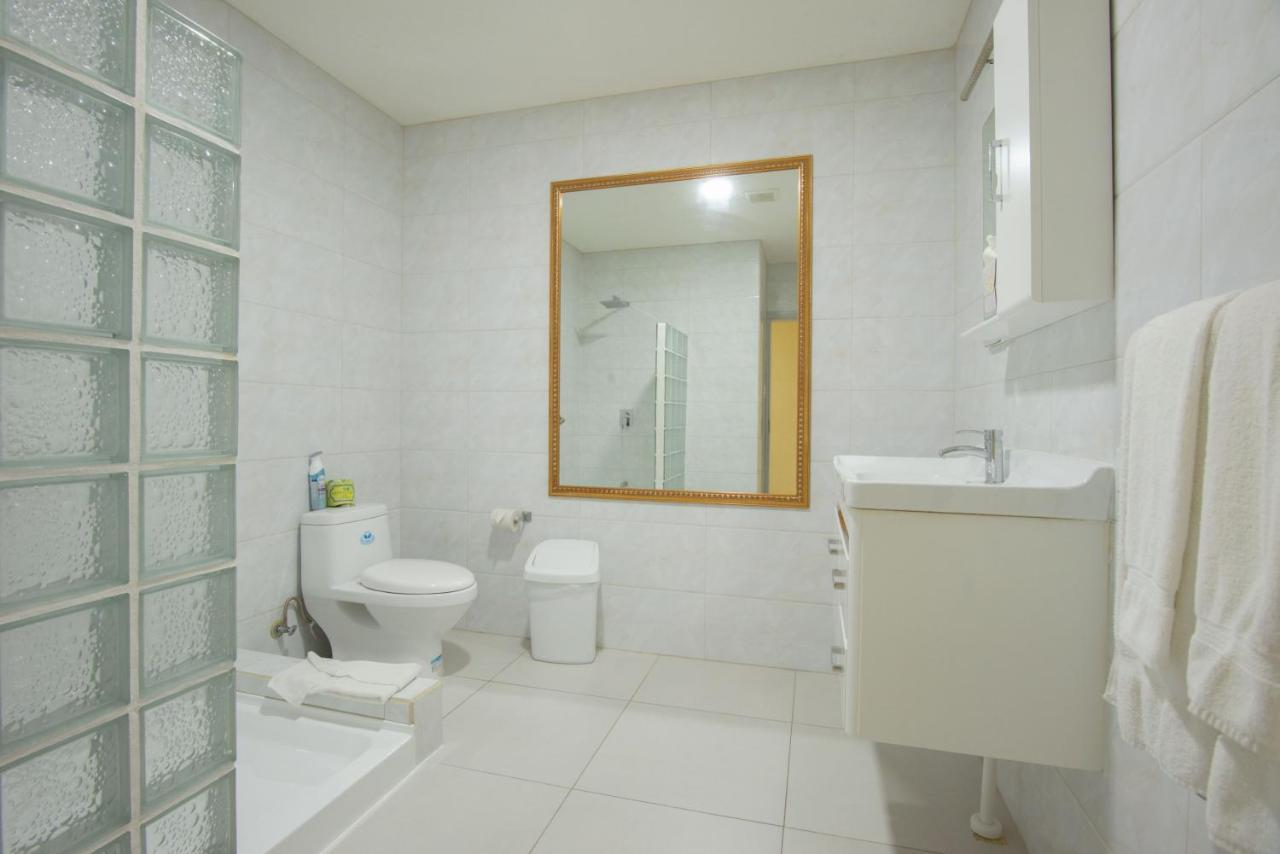 Bay Harbor Luxury 1 Bedroom Apartments Ораниестад Екстериор снимка